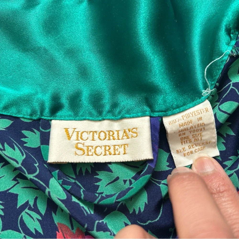 Victoria's Secret | Long Robe Floral Kimono Gold Label Tie Belt Gem Tone - Picture 2 of 9